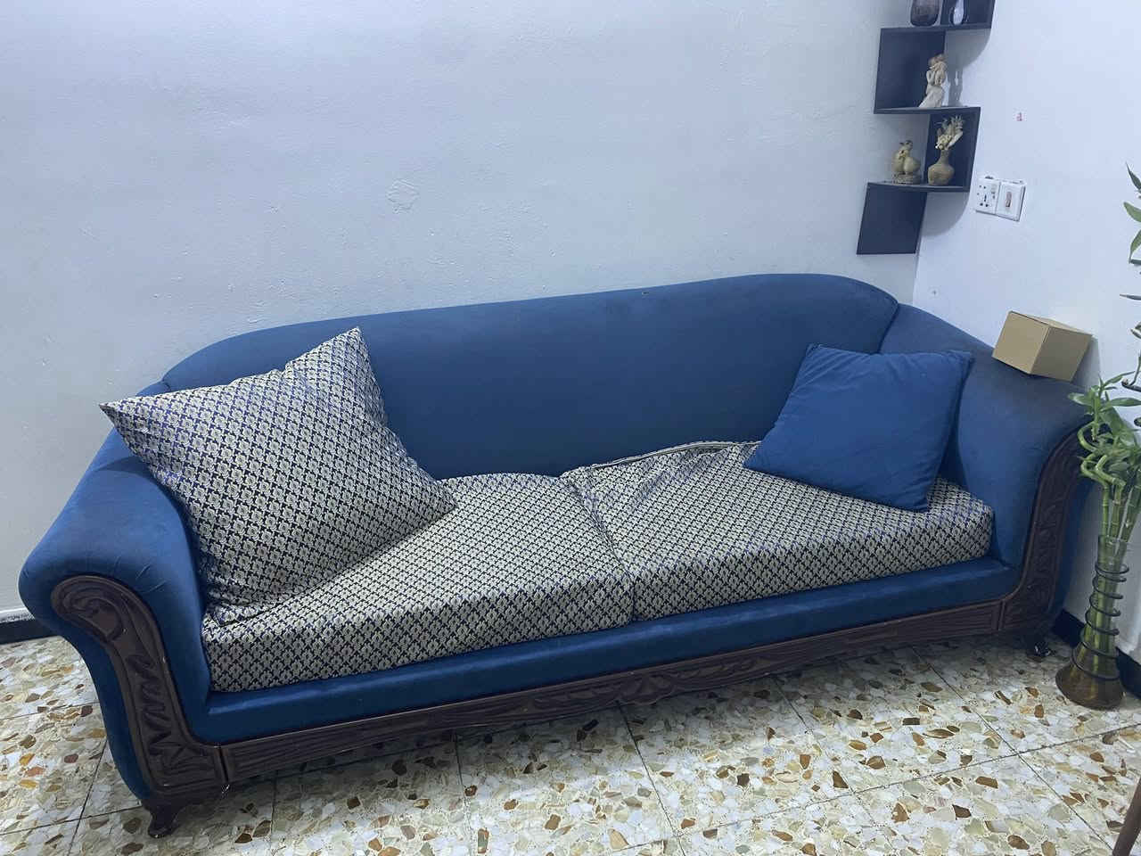 السلام عليكم عندي تخم للبيع ٨ مقاعد تركي مابي ضرر ولا كسر بس المقاعد متحركات سفنج قديمات اذا تحبون انتو تبدلوهن


**إذا كنت صاحب هذا الإعلان وتريد حذفه لأي سبب، رجاءا أرسل رسالة إلى الدعم الفني**