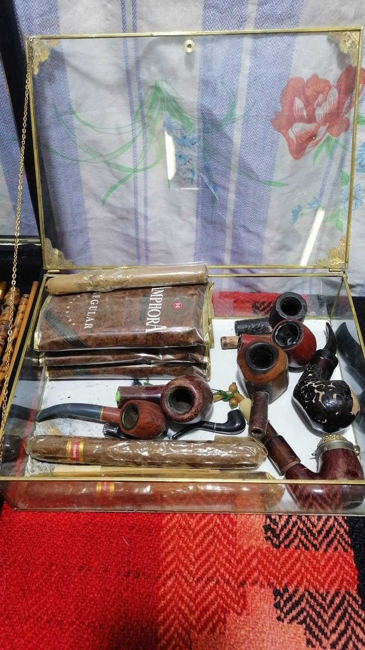 لعشاق التحف والانتيكات
. 
وجبات فردية جديدة وبعد أكو الأجمل والاروع انتضروا الجديد 🖼️😍
. 
القطع اصلية ضمان ✅💯
القطع اصلية وانتيكا 💯
. 
لصور وتفاصيل اكثر تواصلو ويانا ✅
.
القطع محدودة جدا 
.
للاستفسار عن التفاصيل والأسعار تواصل على خاص او واتساب *********** 📞
. 
لا يتوفر توصيل نعتذر منكم 🏍️🚳
