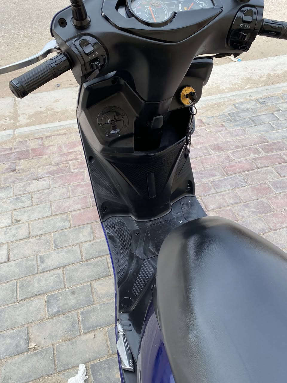 دراجة سكنس  مكينة ما مفتوحة ناعمة نكرة سلف العنوان كربلاء حي الحسين سعر 550 الف الرقم ***********
