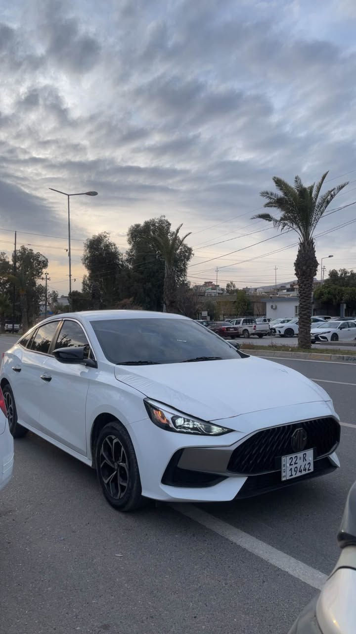 ئيمجى ٢٠٢٥ گير عادى ٦ هةزار رويشتيه سةنةوى به ناوى خؤمه ١٠ پارچه رةشه لةسةر ساخى نرخى ٩٤ مةجال شوين كؤيه كامل جوانكارى بؤ كراوه رونى گؤراوه *********** كويسينجاك, أربيل
