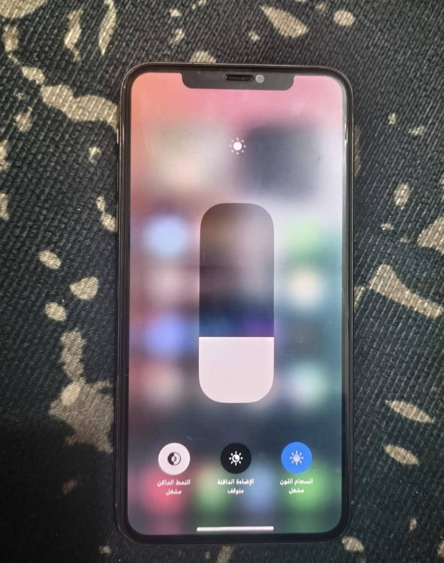 سلام عليكم iPhone 11pro maxللبيع شرق اوسط ذاكره 256 جهاز مثل مموضح  بصوره نضيف شحن خير من الله لاتفكر بلشحن امانت الله مامبدل لاشاشه ولابطاريه فقط ظهر اصلي شغل درجه اولى ممبين نهائياً الخلل الوحيد بس الكامره تتاخر شويه بتشغيل 
يرهم بيع او مراوس ب12pro max او 13pro max حتى اذا يصير فرق عادي او بيه خلل بسيط هم عادي 
***********
***********الكورك فقط واتساب
