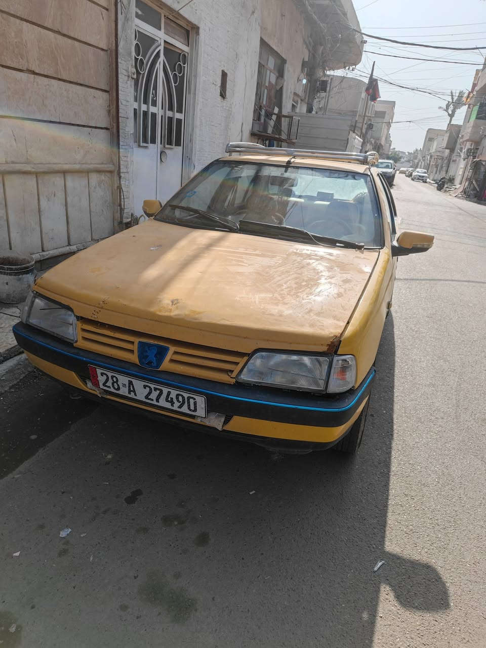 سلام عليكم بيجو جي ال اس 405 صافي مصفر هيئة وغرامات
هزة جديد سنوية بأسمي سيارة كامله من كلشي هزة قبل عشر ايام مديل2010  مكان بغداد الكاضميه ***********
