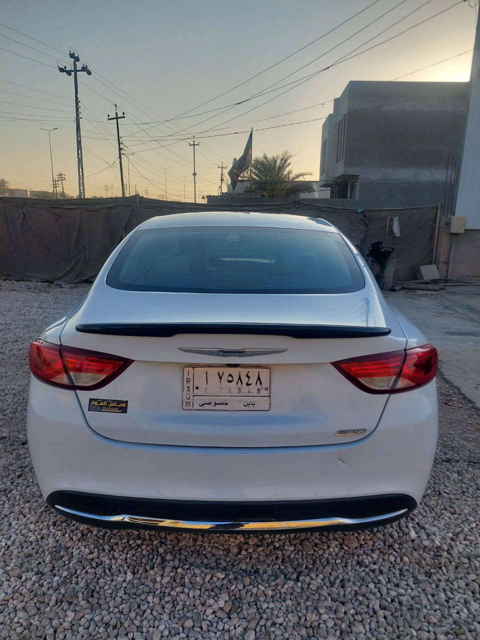 كرايسلر C200 موديل 2016 السياره فول مواصفات بصمه مثبت سرعه كير موس 9 نمره سياره بدون ضربه وبدون دواخل بيه فقط رش صبغ  بدايه جاملغ الامامي  وبيه  بالهلال مال جاملغ الخلفي كير محرك حدايه تبريد كله جاهز السعر 88 مكان بابل حله لاستفسار الاتصال على الرقم ***********
