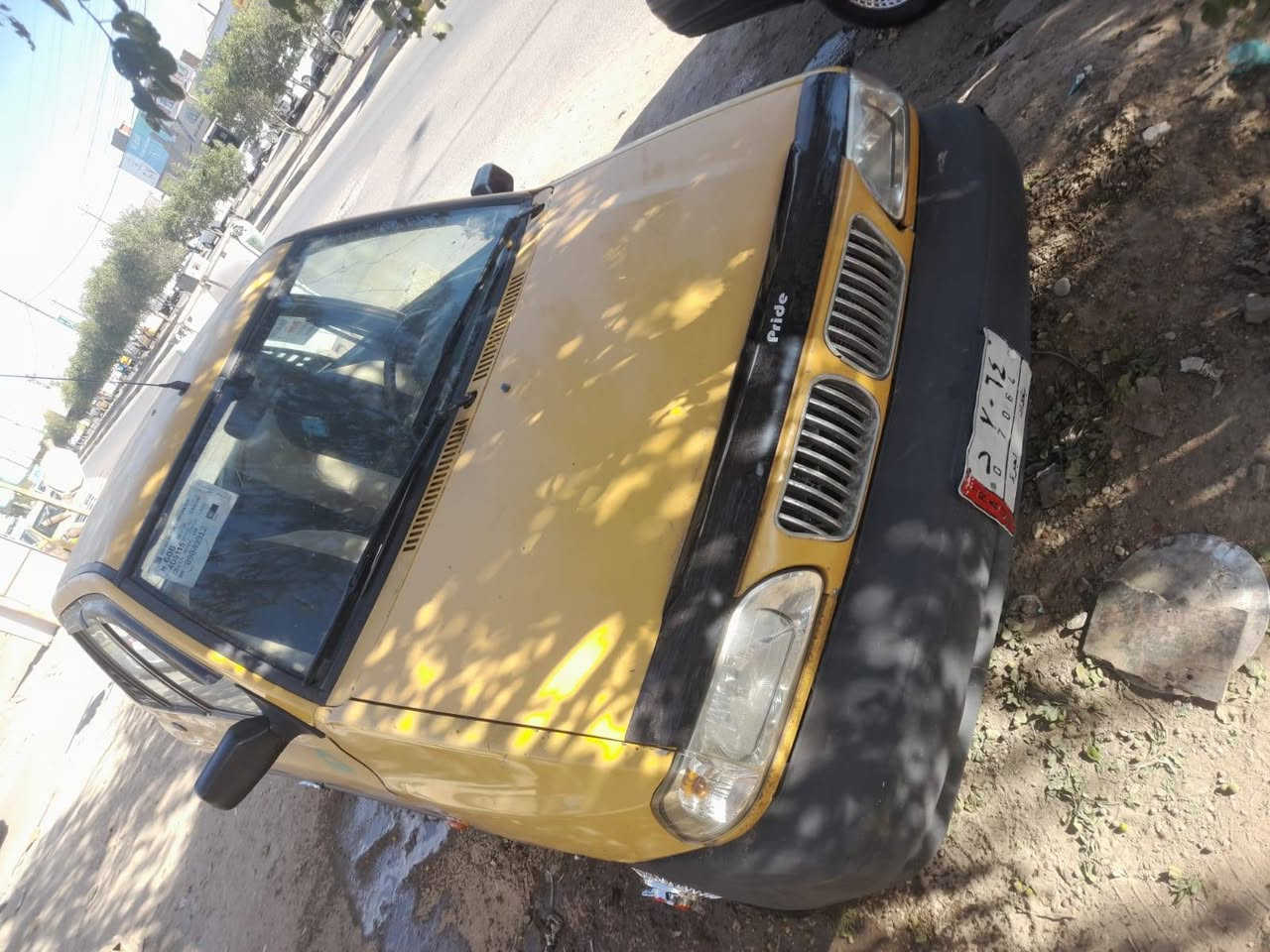 للبيع سايبه موديل ١١رقم الماني بغداد سياره حلوه مكينه بيها بخار كير جديد صدر خلفي أمامي جديد كهربايات كلها شغاله شواصي جدد راعيها مسافر اتعهد سرقه وعشائر السعر ١٢العنوان بغداد الستفسار على رقم ***********
