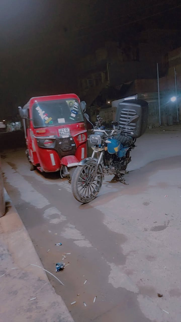 سلام عليكم ورحمة الله تكتك ١٨ تكتك حلوه خير من الله تحويل ثاني يوم السعر ٤٨٠٠ المكان بغداد الزعفرانيه رقمي***********
