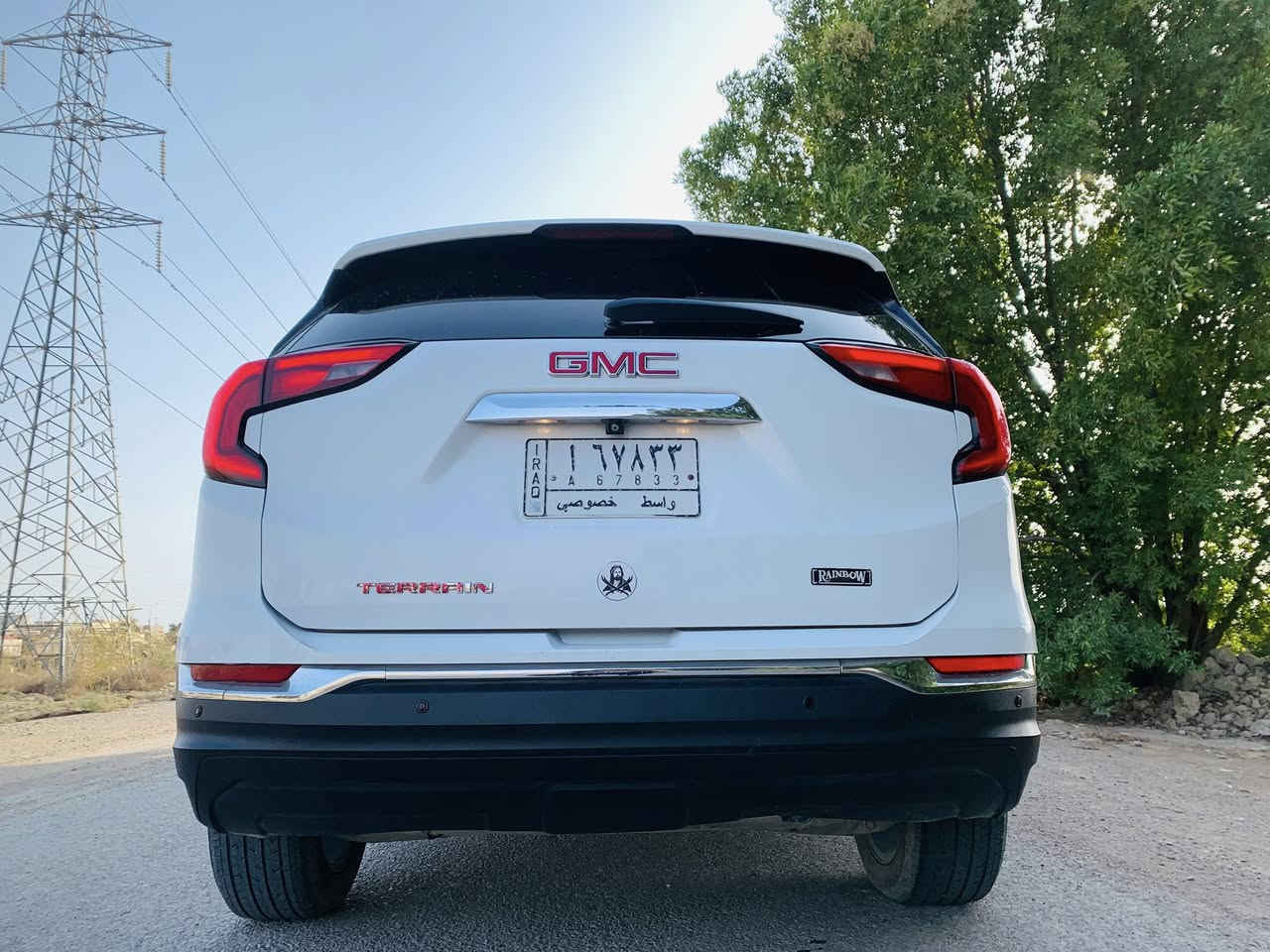 جمسي19 فول عدا الفتحه
شاشه كامره

الابواب بصمه 

محرك 1500تيربو

رقم واسط تحويل مباشر 

جيمسي تيران مواصفات sLt

*نظيفه مواصفاته حلوه  

المسافه المقطوعه89 الف ميل 

الضرر جاملغ مبدل وبارد بسيط جدا جاملغ خلفي بدون دواخل وراديترات  الباقي على وضع الشركة

*مواصفات 

*تدفئه كشنات

*كامره خلفيه

*٦ بصمات

*تبريد قطعتين

*شاشه

*تحكمات ستيرن

*ماوس تحكم

*سايد بريك كهربائي

الخ..

السعر خاص المهتم والشراي يدلل❤️

عنواني واسط الكوت 

***********
