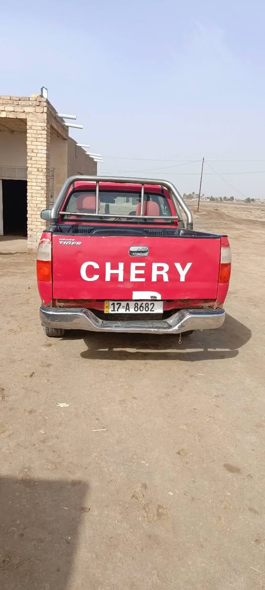 سلام عليكم سيارة للبيع بيكم شيري 2012 مكفولة محرك وكير نضيف حداديه جديدة تخم تاير سعر ٥٠وبيه مجال لوحت نگليزه  سنويته2030مكان دوانيه لحمزه شرقي ***********رياده
***********,,
