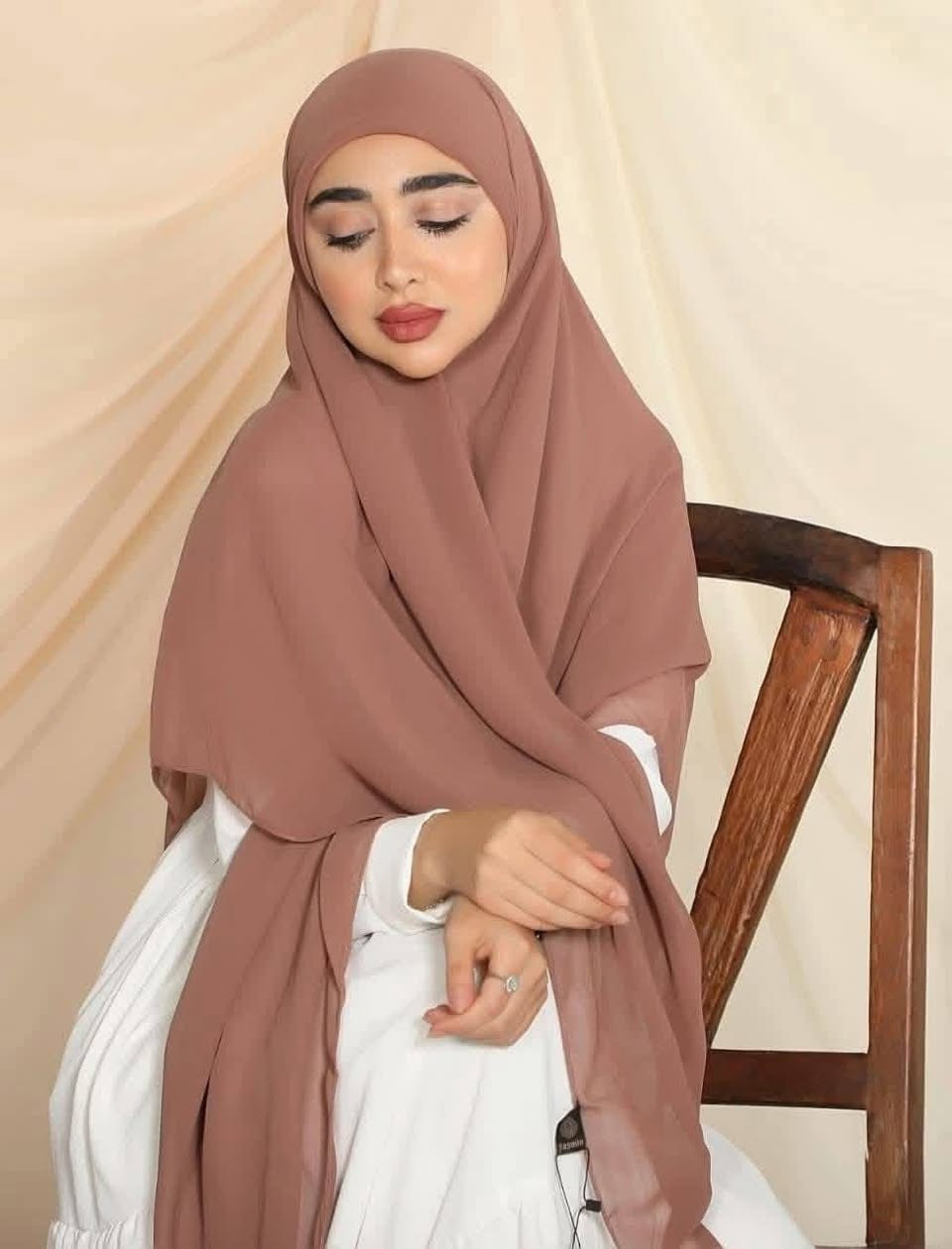 جديد 
ربطه جرجيت ساده 
قياس 120سم
متوفره ب48لون 
سعر القطعه 5
متوفره لدى حجابات البغدادي


**إذا كنت صاحب هذا الإعلان وتريد حذفه لأي سبب، رجاءا أرسل رسالة إلى الدعم الفني**