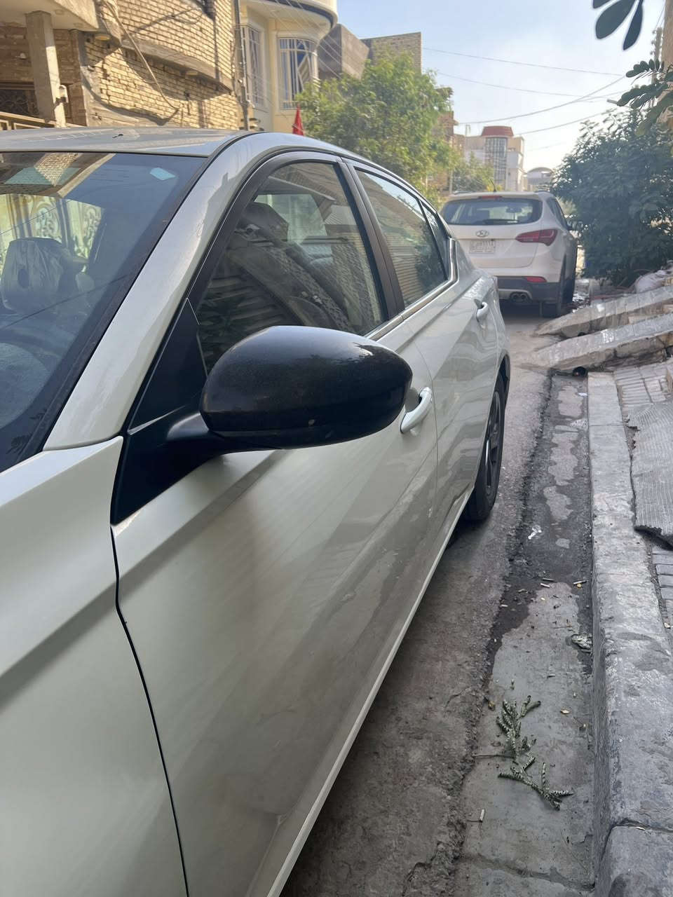 التيما 2022 معوقين
مواصفات SR

مكينة 2500 

شاشة ، ابواب بصمة 

رادار ، حساس اطارات 

كشنات جلد ، تحكم ستيرن جهتين 

توقف ذاتي

تشغيل عن بعد

سنوية 2028 (رقم بصرة)

تقرير امطار

بيها بارد بالجاملغ الخلفي وبارد بالجاملغ الامامي  وطخة بالدوسة اليمنى وبعض الملاحظات البسيطة 

السعر 145 (السيارة مكانها البصرة)

للاستفسار ***********
