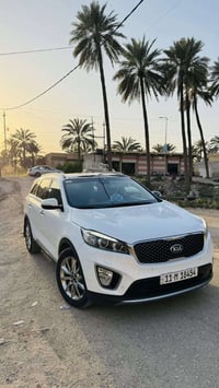 سورنتو 2016  مكفوله كفاله عامه رقم بغداد بسمي بيها فقط كرت اصبعين فول ...