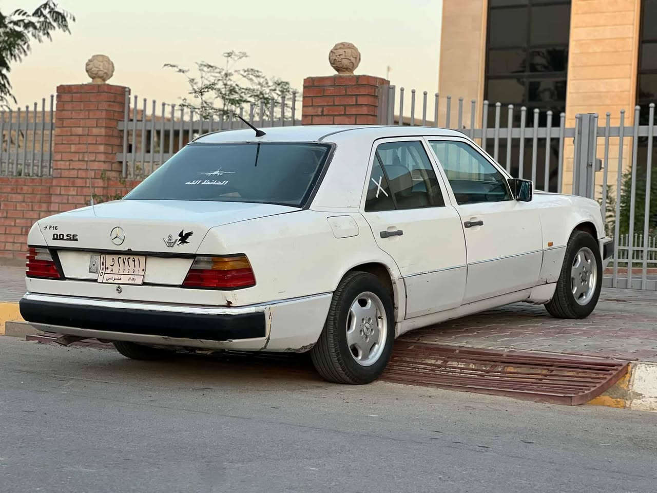 مرسيدس دب88 مكينة بطة
سنوية لغاية 2028
مكينة وكير مكفول + السيارة جاهزة
قواعد دبلات معمرات
السعر45$وبي مجال بسيط 
للشراي فقط ***********؟ رجاءاَ
