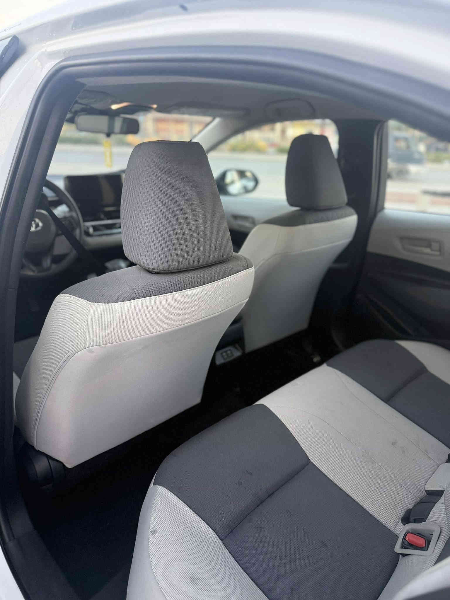 سلام عليكم 
كورلا ٢٠٢٣ للبيع
صبغ بس بنيد بدون تبديل وفتح 
بانزين ياباني اصلي 
ماشيه ٤٠ 
نص مواصفات 
رادار امامي 
رادار جانبي 
كامره خلفيه 
تحديد مسار 
كار بلي 
فول تحكمات 
هولد 
توقف ذاتي 
سايد أبريك بصمه 
السعر ١٥٥ 
***********
