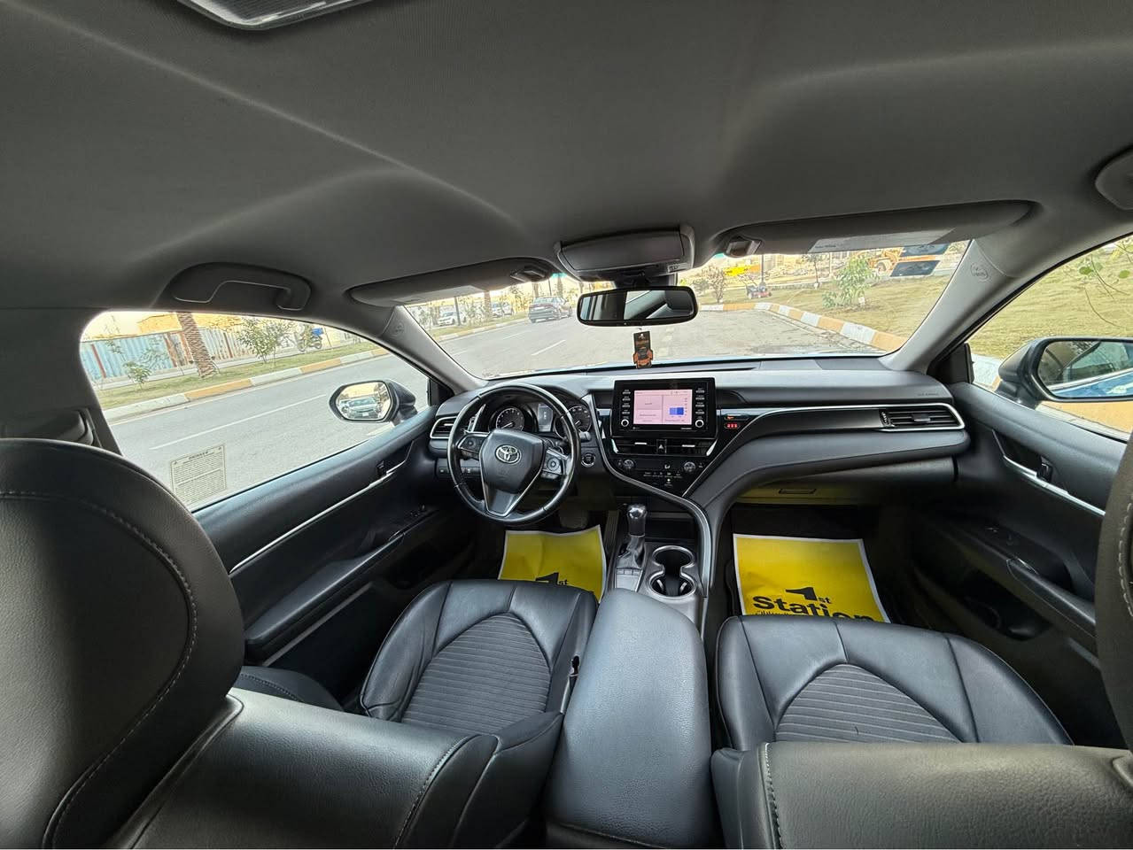 السلام عليكم 
للبيع كامري 2023 
فئه SE
لون مميز
معروفه مواصفاتهه
بصمه 
كشن جلد وكهرباء
تشغيل عن بعد
ماشيه ٤٦ الف ميل 
رقم بغداد 
حادثه ربع البنيد 
بيهه خشم الشاصي جهه وحده فقط
صور الحادث بل منشور 
بدون ايربالك 
مكانهه حي الجهاد / حي الحسين 
اللاستفسار ***********
السعر 215 وبيهه مجال بسيط بغداد, العراق
