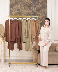 سوت نسائي • حرير اكابري • مقاسات XL/XXL