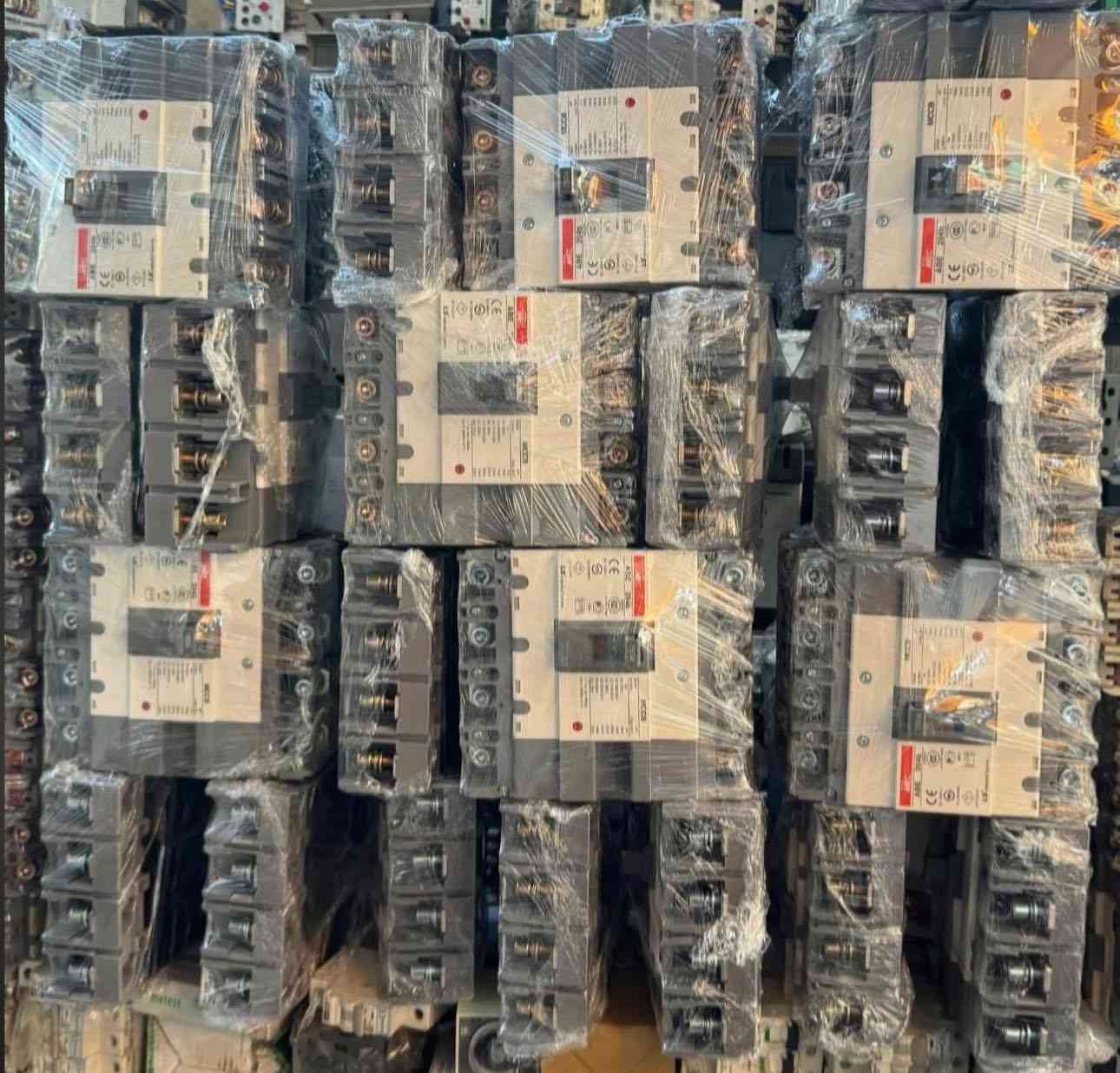 👈ألسلام عليكم تم وصول  وجبة جديدة من ألقواطع ألبالة ألأصلي 👉
👈قاطع ١٠٠ امبير ثنائي كوري اصلي 👈١٠ ألاف  👉

قاطع ١٠٠ أمبير ثلاثي حجم صغير كوري أصلي 👈١٢ ألاف 👉

قاطع ١٠٠ أمبير رباعي حجم صغير كوري وياباني أصلي 👈١٥ ألف 👉

قاطع ١٠٠ أمبير ثلاثي حجم كبير كوري وياباني أصلي 👈١٨ ألف 👉

قاطع ١٠٠ أمبير رباعي حجم كبير كوري وياباني أصلي 👈٢٠ ألف 👉

قاطع ١٢٥ أمبير ثلاثي حجم دبدوب كوري اصلي 👈٢٠  ألف 👉

قاطع ١٢٥ أمبير رباعي كوري اصلي 👈٢٥ ألف 👉

قاطع ١٥٠ ألى ٢٥٠ أمبير ثلاثي كوري وياباني أصلي 👈٢٧ ألف 👉

قاطع ١٥٠ ألى ٢٠٠ امبير رباعي كوري وياباني أصلي 👈٣٥ الف 👉

قاطع ٢٥٠ أمبير رباعي كوري وياباني أصلي 👈٤٠ ألف 👉

قاطع ٤٠٠ أمبير ثلاثي كوري وياباني أصلي 👈٧٠ ألف 👉

قاطع ٤٠٠ أمبير رباعي كوري وياباني أصلي 👈 ٨٥ ألف 👉

قاطع ٦٠٠ أمبير ثلاثي كوري وياباني أصلي 👈١٠٠ ألف 👉

قاطع ٦٠٠ أمبير رباعي كوري وياباني أصلي 👈١٢٥ ألف 👉

قاطع ٨٠٠ أمبير ثلاثي كوري وياباني أصلي 👈١١٠ ألف 👉

قاطع ٨٠٠ أمبير رباعي كوري وياباني أصلي 👈١٤٠  ألف 👉

شورجه عكد النصارى 

👈توجد خدمه توصيل لكافه ألمحافظات 👉

***********
