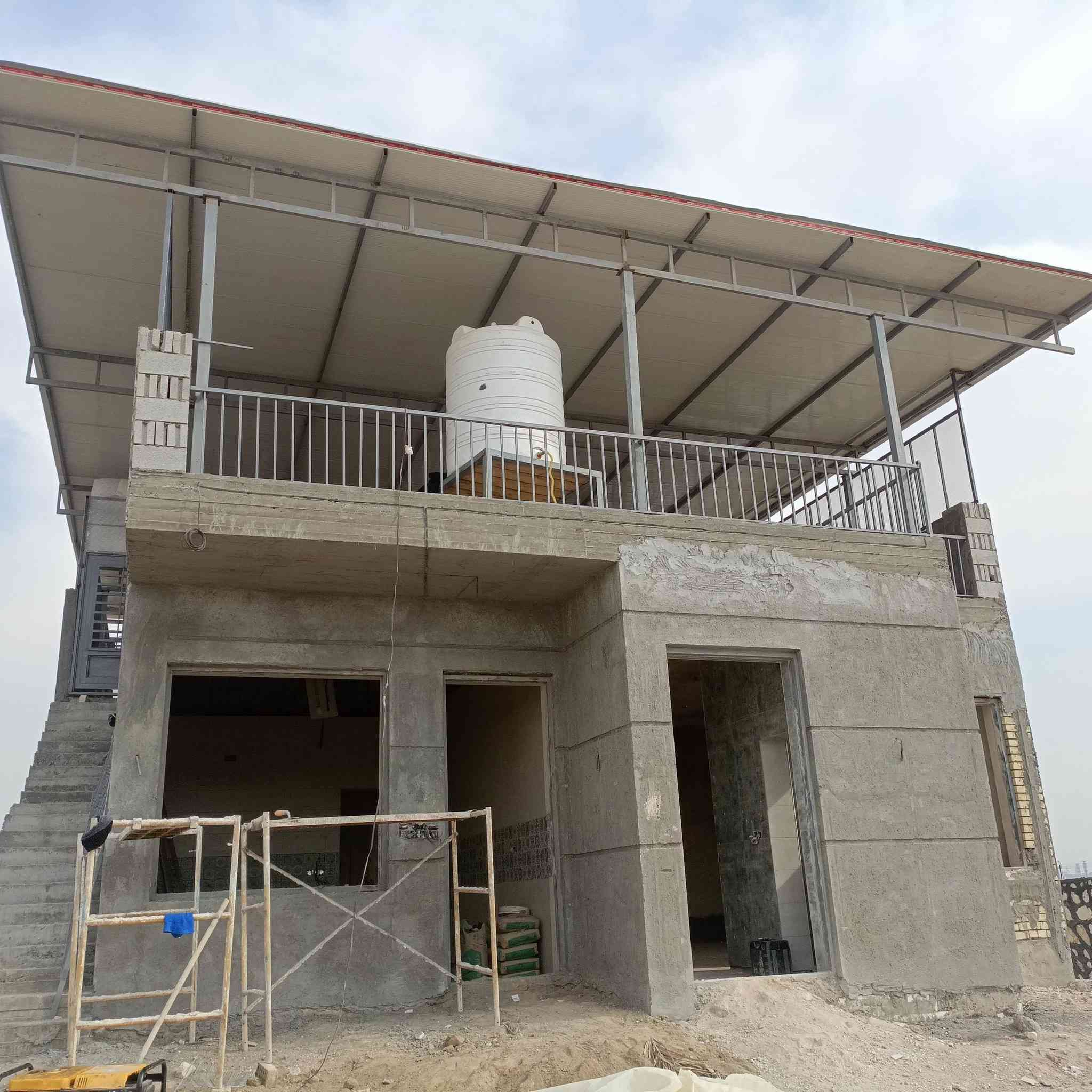 #معمل_حدادة_المشهد
#خصم_لآصحاب_العقارات_والبنايات_والقوائم_الكبيرة
 لأنشاء ابواب القاصة والشبابيك و السندويج بنل و سقائف الكي سبان وكل ما يخص معادن الحديد
للاستفسار الاتصال ***********
العنوان.كربلاء حي الصناعي قرب كماليات محمد منيدح
