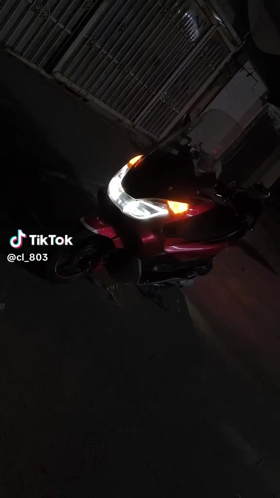 السلام عليكم بي سي اكس اللبيع ياباني يدأت تتدفه
و سستدم بيه مناك الدراجه ماشيه 26 الف مكاني بغداد 
سعره مليونين ونص وبيه مجال شي قليل 
رقم ***********
