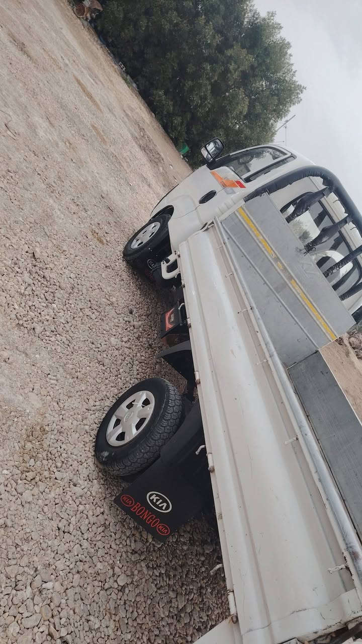 للبيع موديل 2009 رقم بابل سنويه ل 29 تحويل مباشر كير محرك اكسن شاصي رقم شاصي كفاله سياره جاهزه مكان بابل سعر 82 بيه مجال
***********
