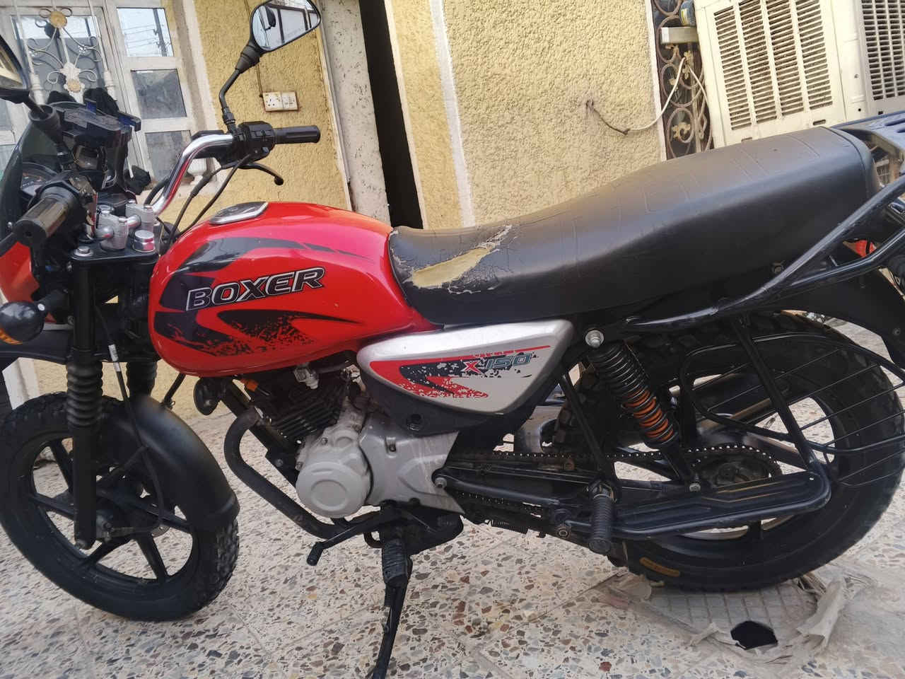 موديل 21 رقم بغداد بيها دخانه خفيفه ماتبين كلشي مابيها بعد سعر 1650 بيه مجال مكاني الزعفرانيه *********** واتس
