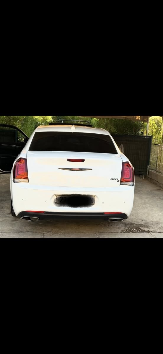 اوباما ٢٠٢١ مواصفات S تو ويل ابيض ثلجي وارد كندي رقم دهوك بسمي سنوي هزه فحص كله جديد سياره ماشيه ٤٥ مايل سياره كفاله عامه دعامي ل دعامي مكفول من صبغ وك تبديل بارد حتي دعاميه بشرط مكان سياره اربيل
تلفون 
*********** 
مكان ي اربيل
