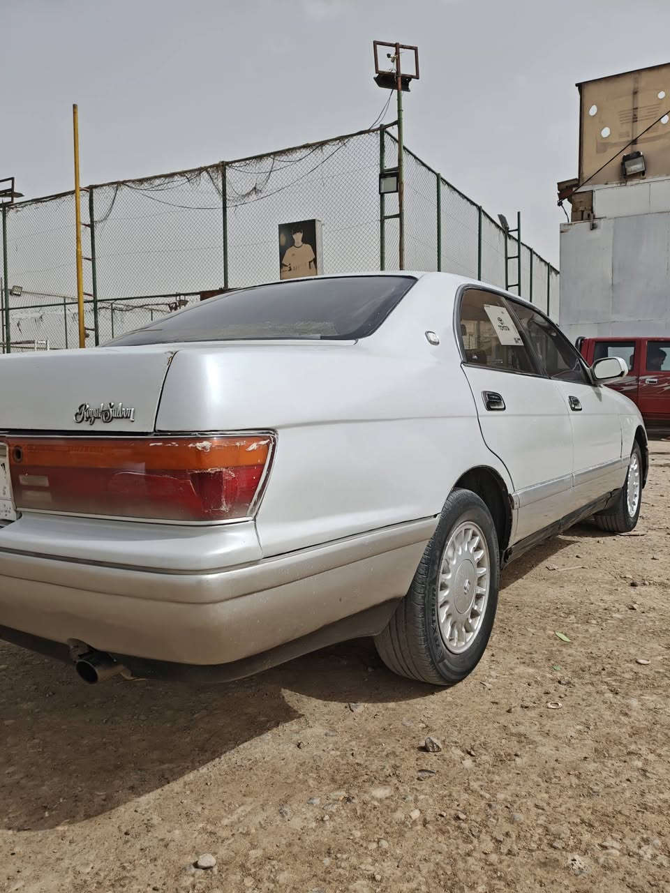 سلام عليكم بطه منفصل موديل 93 سنويه 28 سياره جاهزه صبغ جاملغات خلفيات مكفوله من الكص  محرك 2500 سعر 45 بيه مجال   مكلف بانشر رقم راعيه ***********
