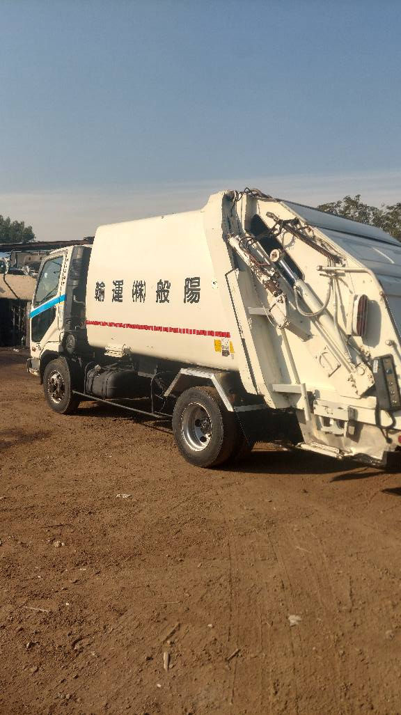 اللهم صلي ع محمد وال محمد 🪬
كابسة نفايات فوزه كرستال دخول جديد 
محرك 17 قبق اسود 
كبسه 8.5استعمال اليابان 
كابسه بلاديه اومكفوله  من كلشي  
العنوان بغداد الكرخ 
تصل***********
