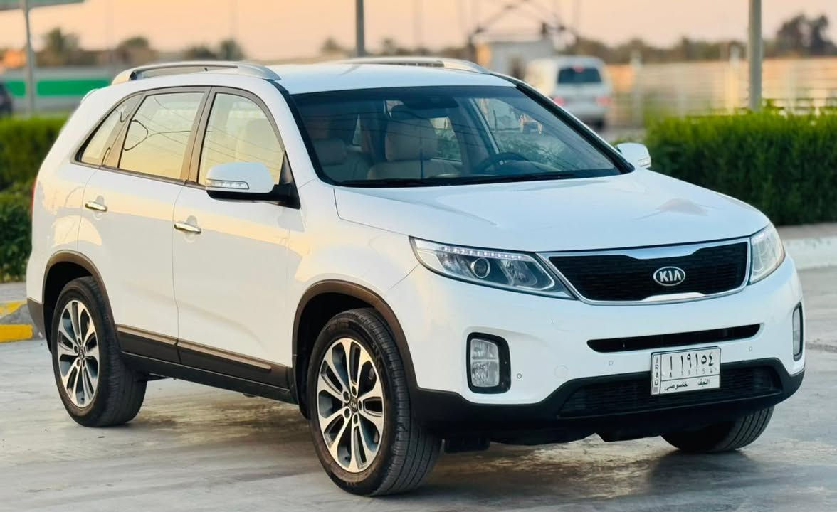 السلام عليكم للبيع كيا سورنتو موديل ٢٠١٤ خليجي 
بصمه تشغيل أبواب بصمه
٧ راكب ٦ سلندر مكفوله من الصبغ والبارد 
رقم نجف تحويل مباشر
السعر ١٨٠ وبيه مجال شي قليل 
مكاني بالصويره
الاتصال ***********
