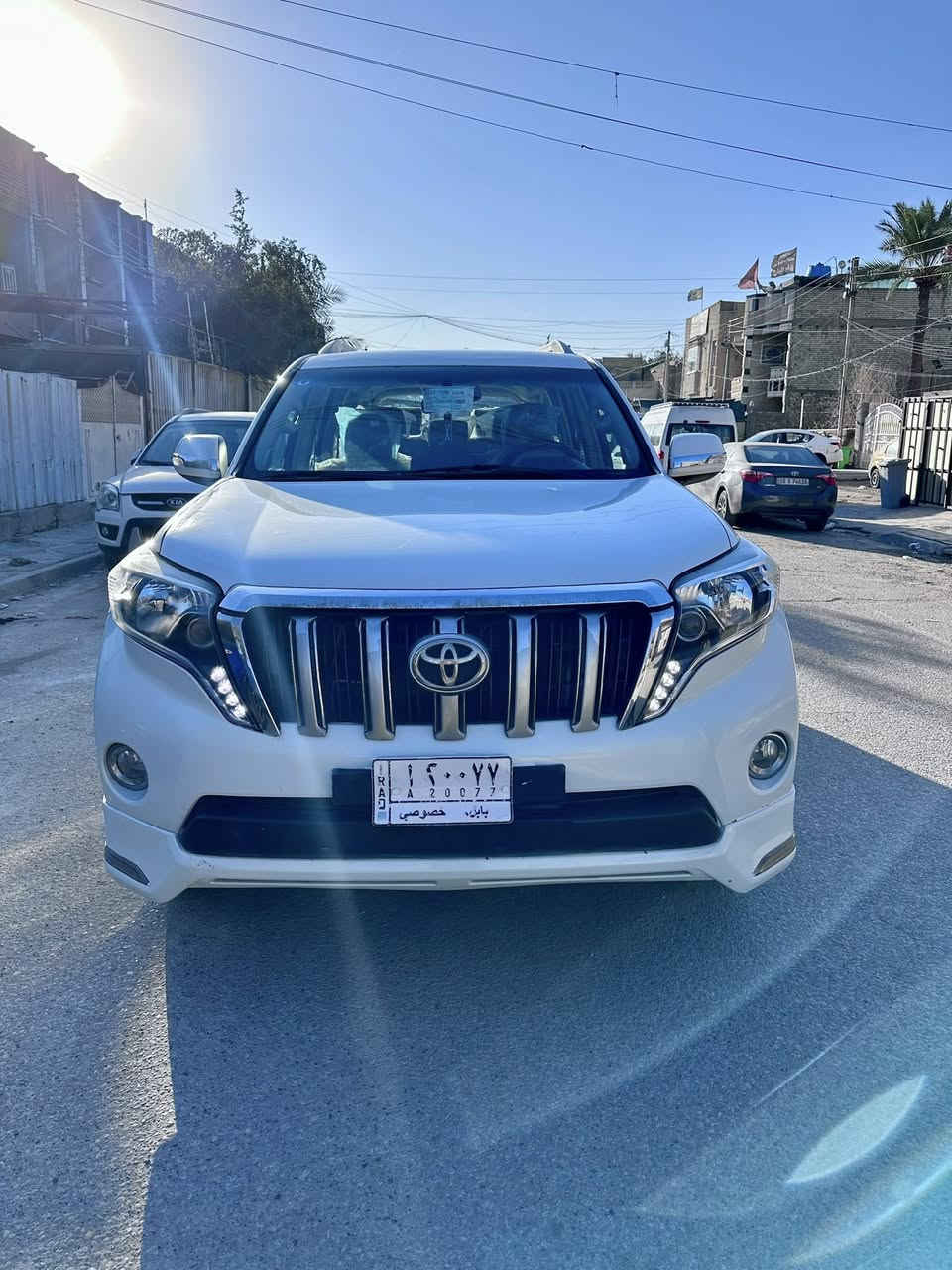 السلام عليكم
برادو 2010 كويتي 
تبريد تلث قطع 
سبع راكب فور ويل 
السيارة موصفات ال TXL المرغوب
موصفات مري شفط اشاير بالمري تحكمات استيرن 
مانع انزلاق حساسات خلفية كامرة محيطية 
210$ومبيه مجال بسيط 
***********
