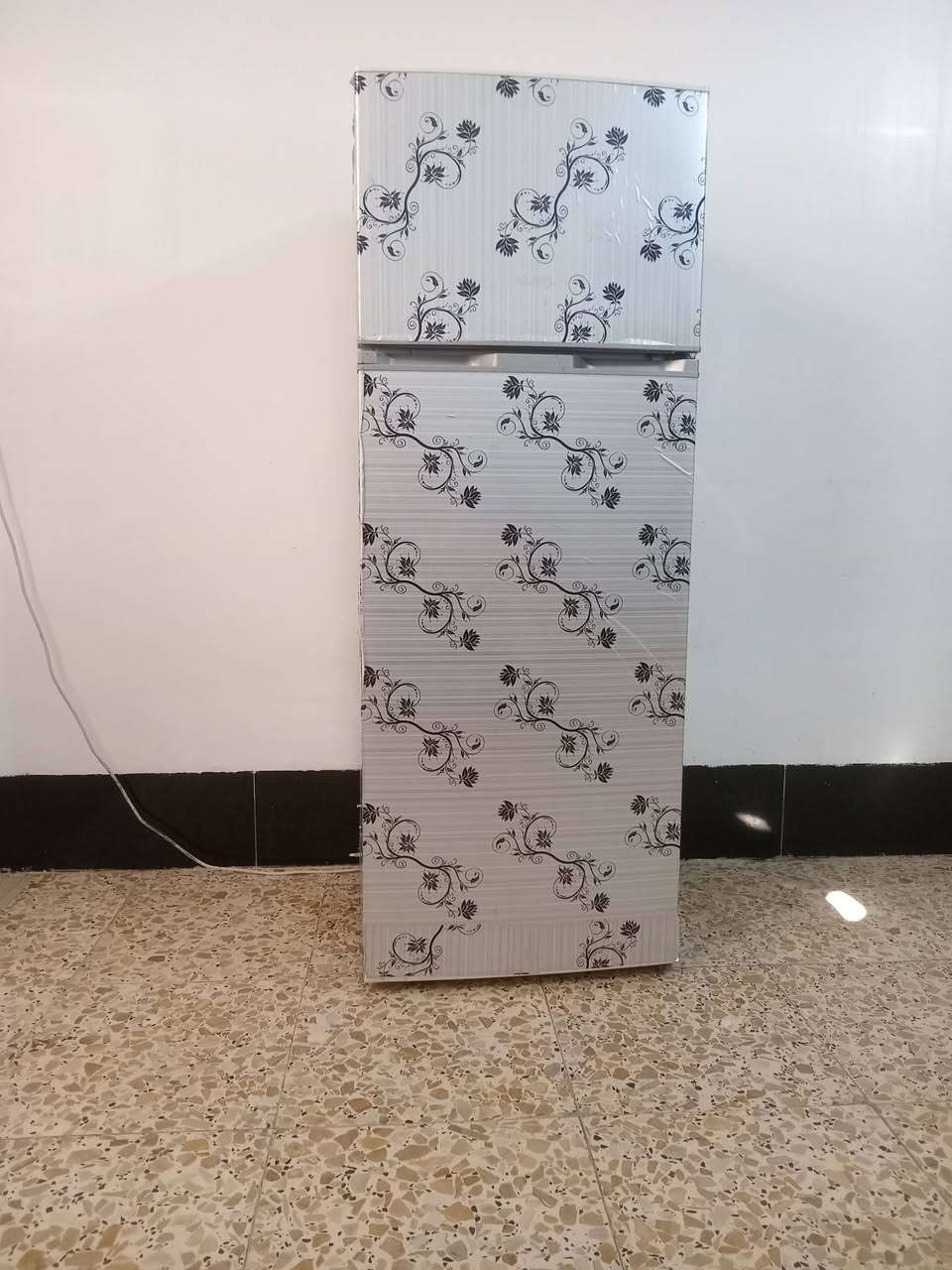 للبيع فريز مابي شي بس الجوه مو هلكد بروده 
سعر 60
مكان العريفيه


**إذا كنت صاحب هذا الإعلان وتريد حذفه لأي سبب، رجاءا أرسل رسالة إلى الدعم الفني**