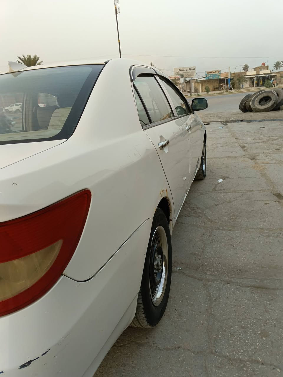 السلام عليكم مكلف بالنشر 
للبيع بي واي دي F3
موديل 2012 مكينة وكير اوتوماتيك خير من ﷲ 
حدادية خلفي امامي جديدة تخم تاير جديد منضومة تبريد جديدة مكفولة من الضربة والصبغ رقم انكليزي بأسم صاحب السيارة السعر 58 وبيها مجال مكان السيارة حلة بابل 
***********
