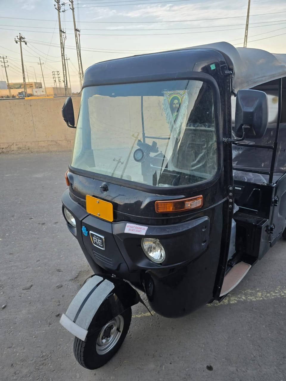 السلام عليكم تكتك البيع 24 اصولي اوراق كفاله من شخط والتفيلس وكيلها شاكر
اتصل 

***********

‏‪***********‬‏
