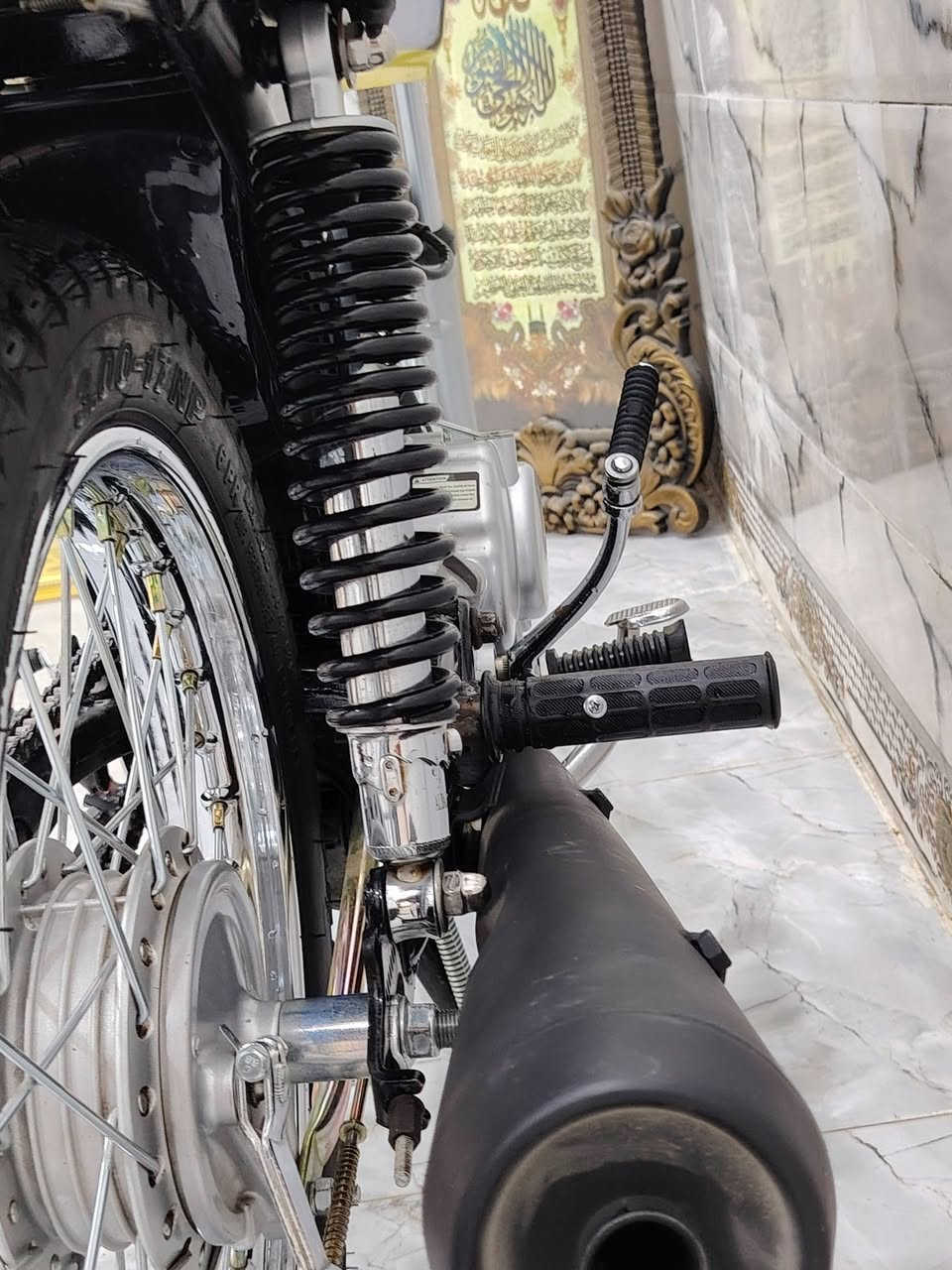 سلام عليكم نامه شلامجه للبيع ادوات برغي ما مفتوح بيها دراجه شوفت عينك وهاذة رقمي ***********
