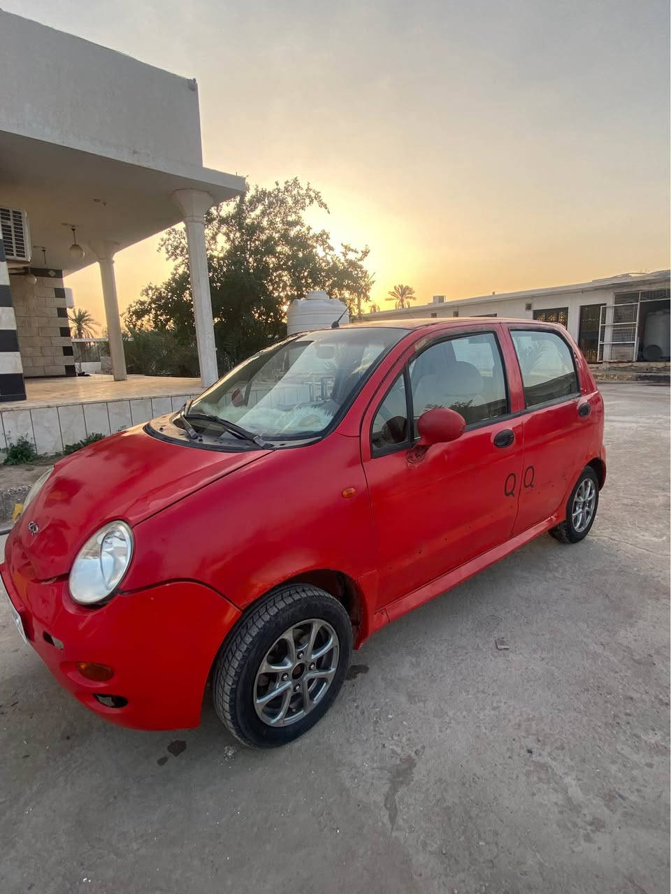 مرحبا سيارة كيو كيو مديل 2013 رقم دولي الجديد مشروع وطني سنوية جديدة كير ومگينه ما بيهم شي صاعدة هزة تبريد شغال كلشي بيه شغال مكان السيارة البصرة البراضعية رقم الهاتف *********** البصرة, العراق
