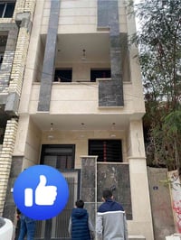 بيت للإيجار – بناء جديد درجة أولى يتكون من:  1- الطابق الأرضي: * صالة ...