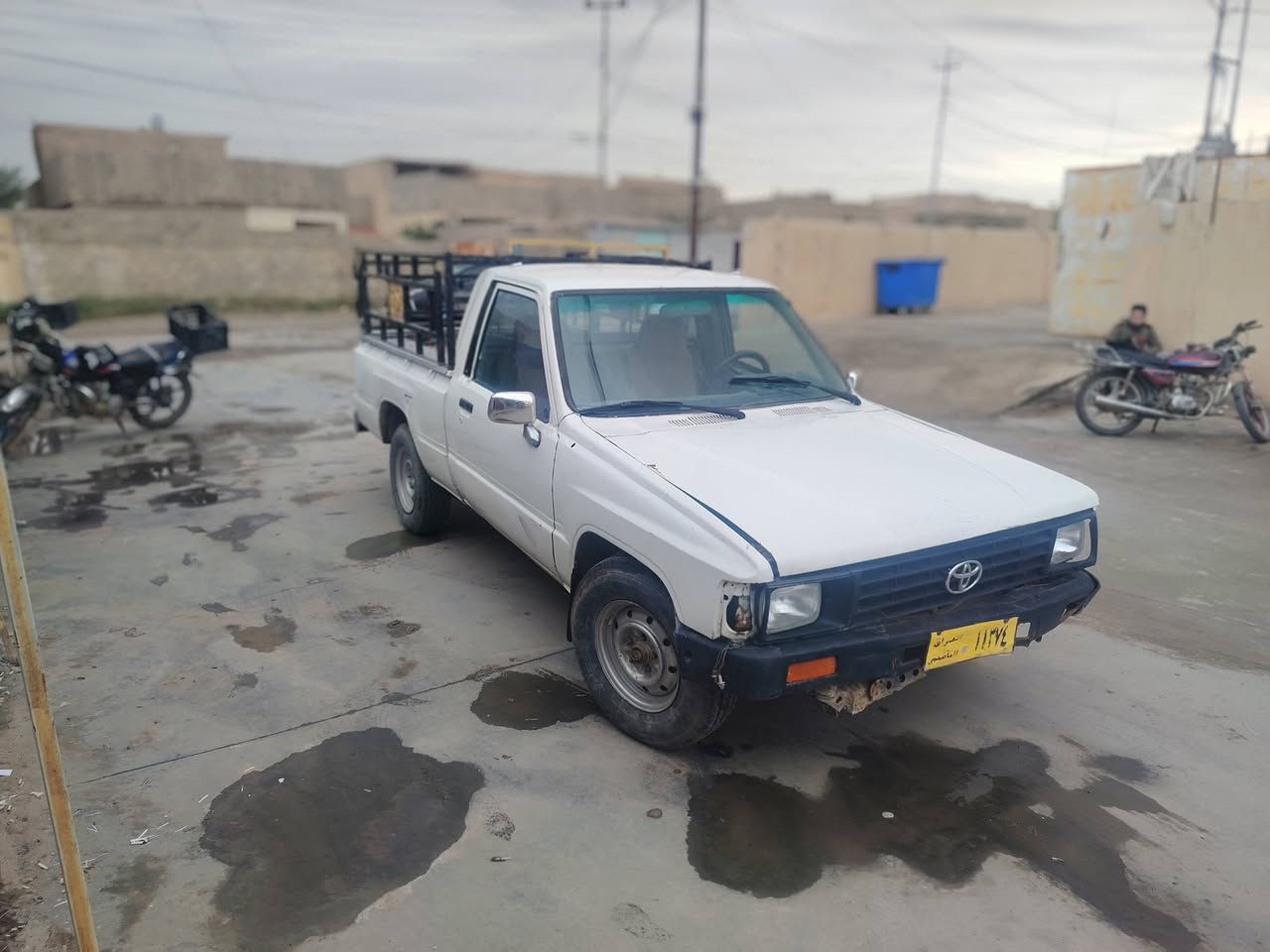 تويوتا موديل 1985 رقم صدامي صاحبها الشرعي موجود شرط التحويل سعر 35 وبيها مجال وهلا بالشرايه وترهم مقدمه 15 ورقة والباقي وعده المكان ناحيه الزاب مكلف بالنشر فقط اتصل على رقم صاحبها ***********
