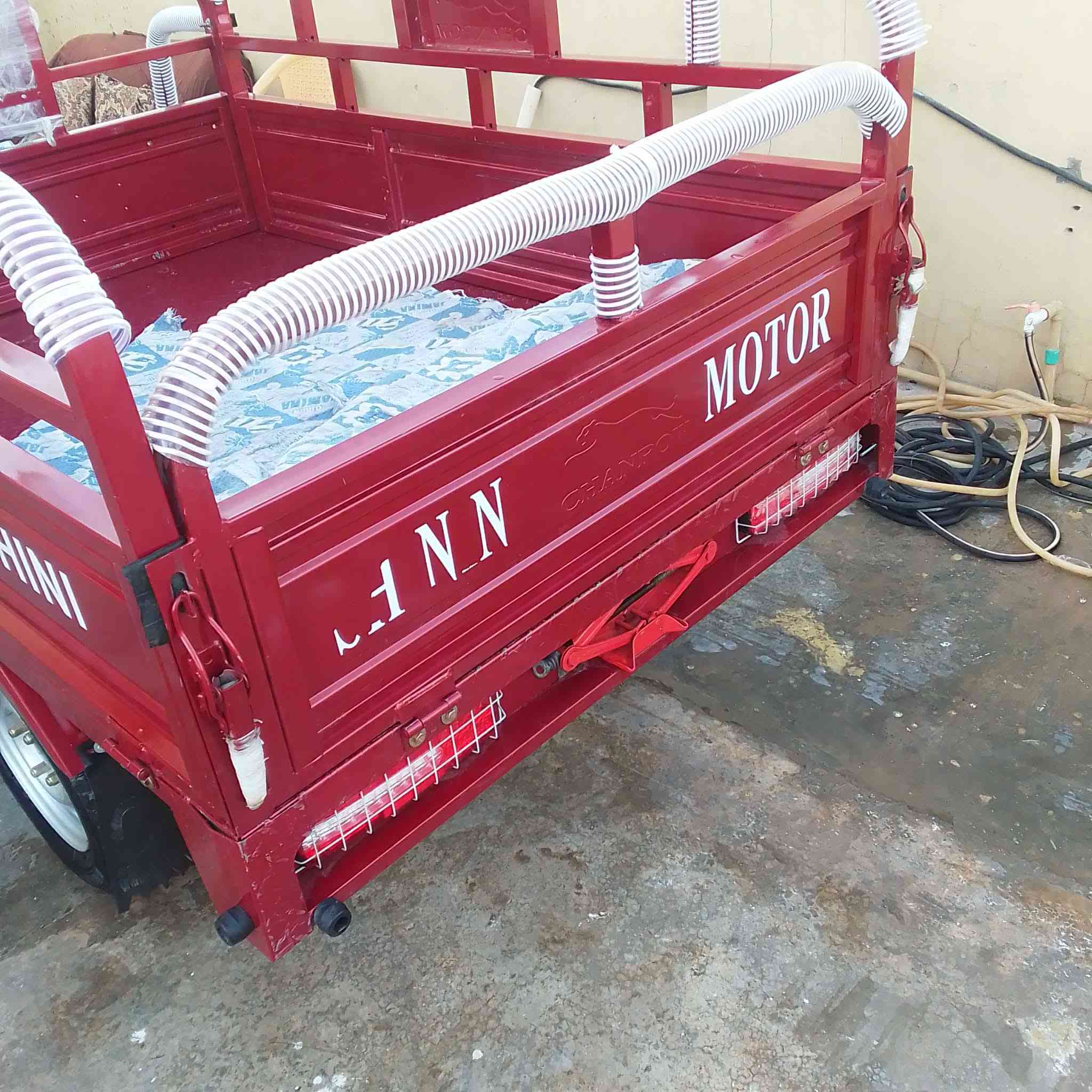 السلام عليكم ستوته موديل 23ستوته جديده ومسجله وتحويل 2يو م ستوته 3250وبيه مجال
