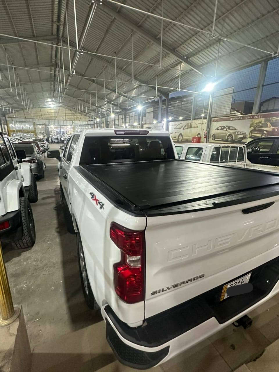 ⚜️Chevrolte Silverado⚜️
مۆدیل : 2023 👉

بۆیاغ : یەک پارچە سبوغ ، بستێک PDR لە سەقف ، بێ ناوگرتن 👍

نرخ : 268$ 💵 
 
ژمارەی تەلەفۆن : 
0️⃣7️⃣5️⃣0️⃣9️⃣9️⃣0️⃣2️⃣4️⃣2️⃣0️⃣ أربيل, العراق
