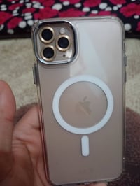 آيفون ١١ برو ماكس • بطارية ٨٧% • شاشة مبدلة