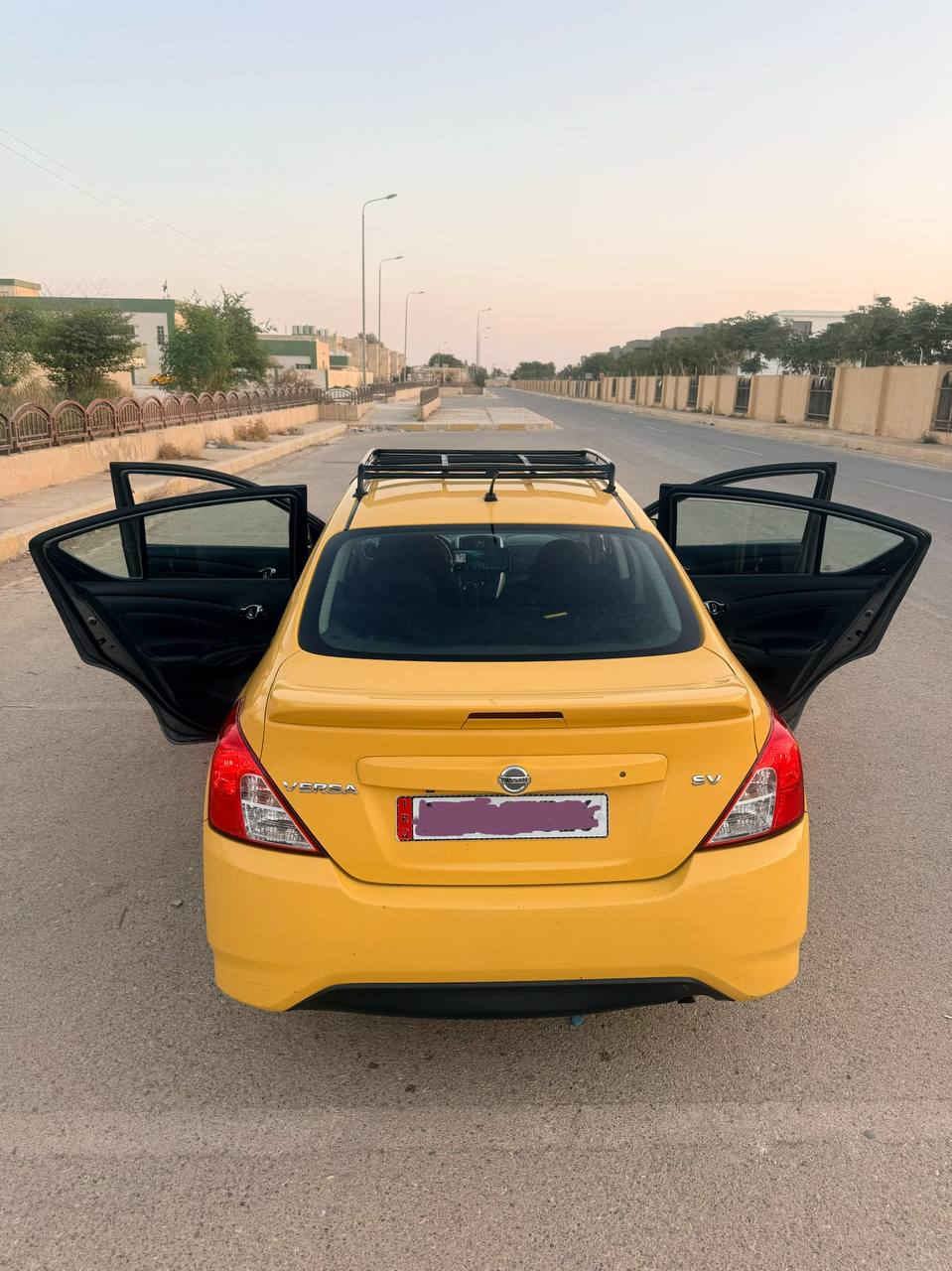 السلام عليكم نيسان فيرسا موديل ٢٠١٩ رقم بغداد مشروع وطني سنويه لل٢٧ بيها قطعتين قبق بونيد وقبق جنطه بيها كوبون بانزين اريدها مراوس ويه سياره خصوصي حسب القناعه رايدها ب ١٠٥ورقه ***********
