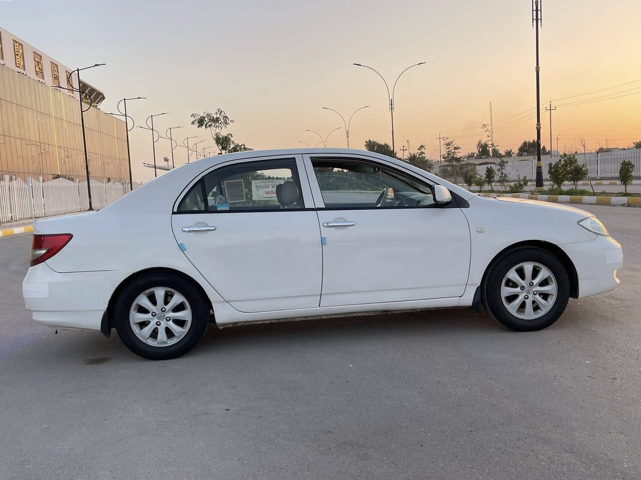 السلام عليكم
بي واي دي إف ثري ٢٠١٢ مكينه وكير مستبوشي لانسر ياباني 

سنويه ل ٢٠٣٠ انكليزي جاهزه سياره ومكفوله 

مكينه وكير مكفولات حداديه وره وكدام جديد 

تخم تاير وكهربائيات عام شغاله 

شاشه وكامره ولايت زينون جاهزه سياره 

بيه رشات صبغ اثر خياس 

سعر ٥٧ مكان سياره بناصريه اسكان الصناعي 

***********
