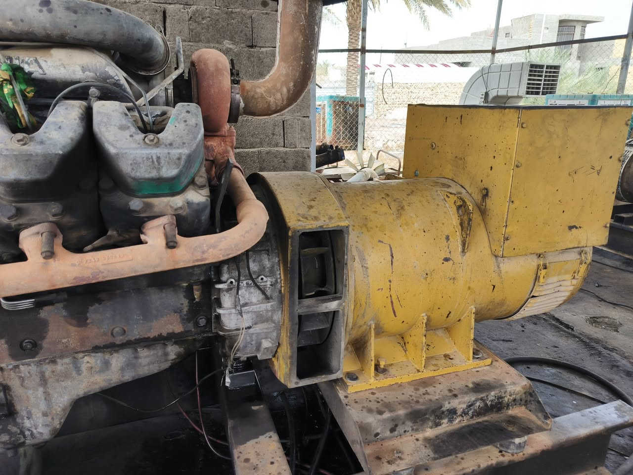 سكانيا 144صفر 13 لا تنقيص ولا تبخير ابعيلك شرط الحمل  كامله راس توليد 380 استنفورد انكليزي مكان حله ابي غرق سعر 90وبيه مجال اكثر استفسار خاص او اتصال ع رقم ***********
