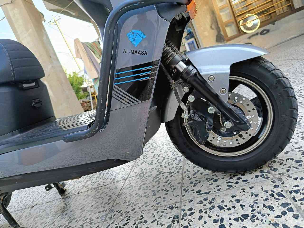 سكنس للبيع استخدام جدأ بسيط6 بطاريات شرط الفحص قبل 10ايام من شديتهن ولني الاصلي ابو الفسفوره اخذتهن 280الف مكفول من كل عيب نقص فقط شاحنه السعر 625شراي اتصل ***********
