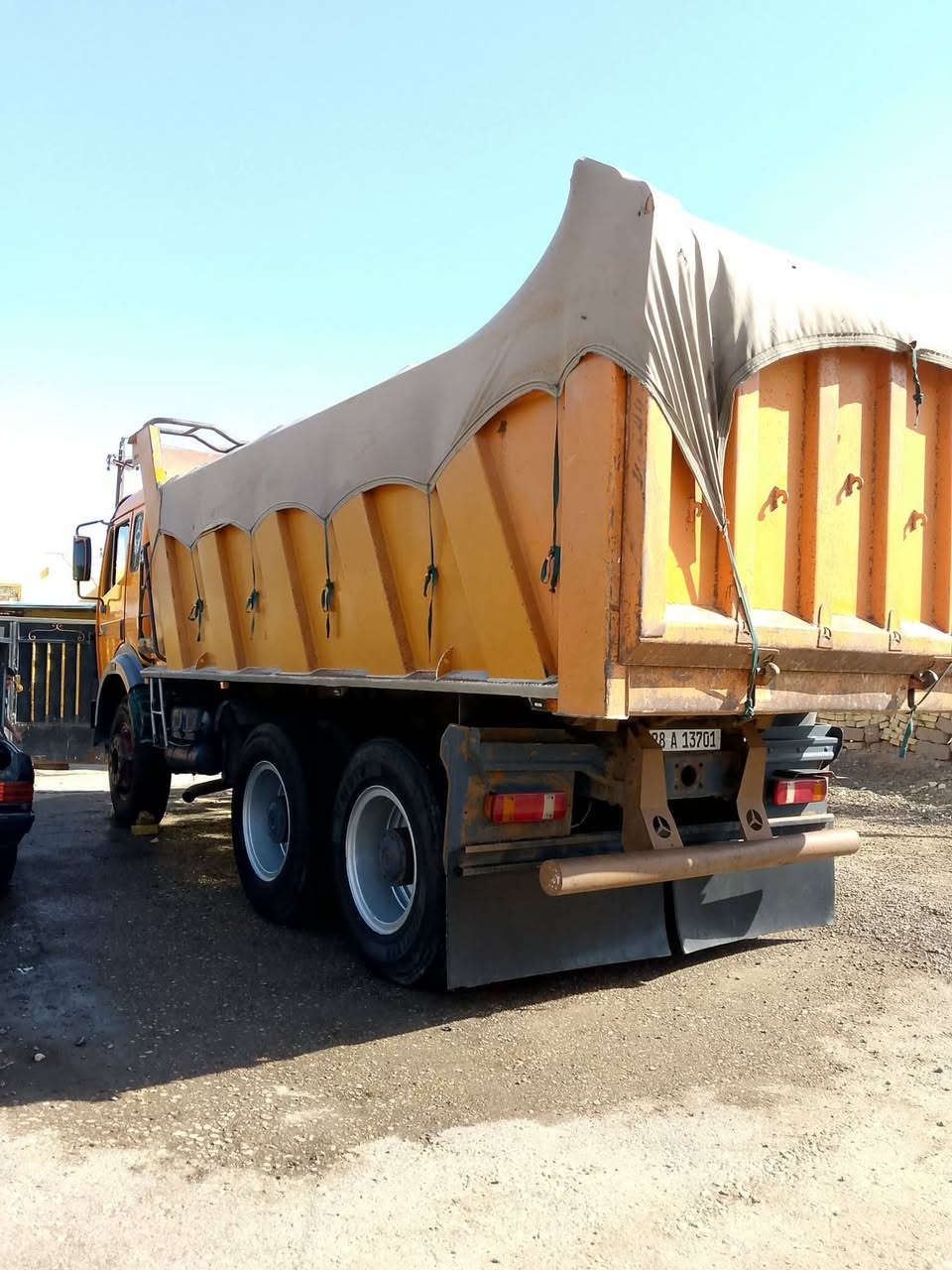 السلام عليكم 
سياره للبيع كرواتي 
موديل 95 اصل 
مكينه 130 سوده جديده لا تنقيص ولا تبخير 
گير فافون 155
مجموعه جي اف القيطان 
شاصي مكفول كفاله عامه 
مسجله تلث لوحات قاطره ومقطوره رقم جديد نگليزي 
سعر والاستفسارات الاتصال على الرقم ***********//***********
