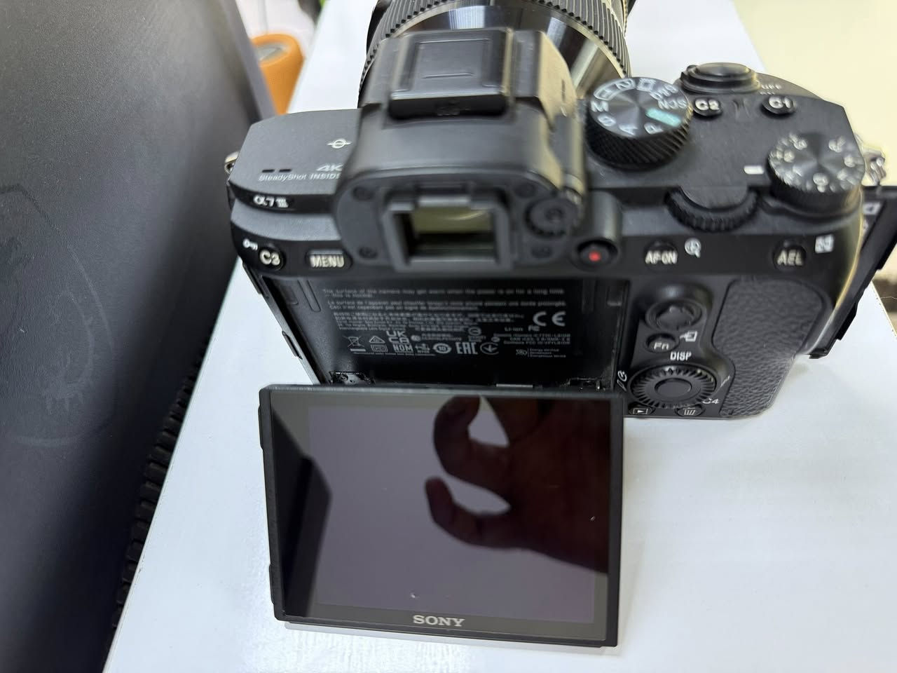 📸 للبيع كاميرا Sony A7 Mark III
🔹 العدسة: Sigma 24-70
🔹 الحالة: نظيفة جدًا (98% – 99%)
🔹 الشتر: 5000 فقط
🔹 الاستخدام خفيف، وما بيها أي مشاكل
🔹 التصوير والفيديو بحالة ممتازة

💰 السعر: 2,400,000 دينار
📍 البيع جدي، والفحص متاح
📩 للاستفسار الخاص مفتوح
***********  العنوان بغداد

