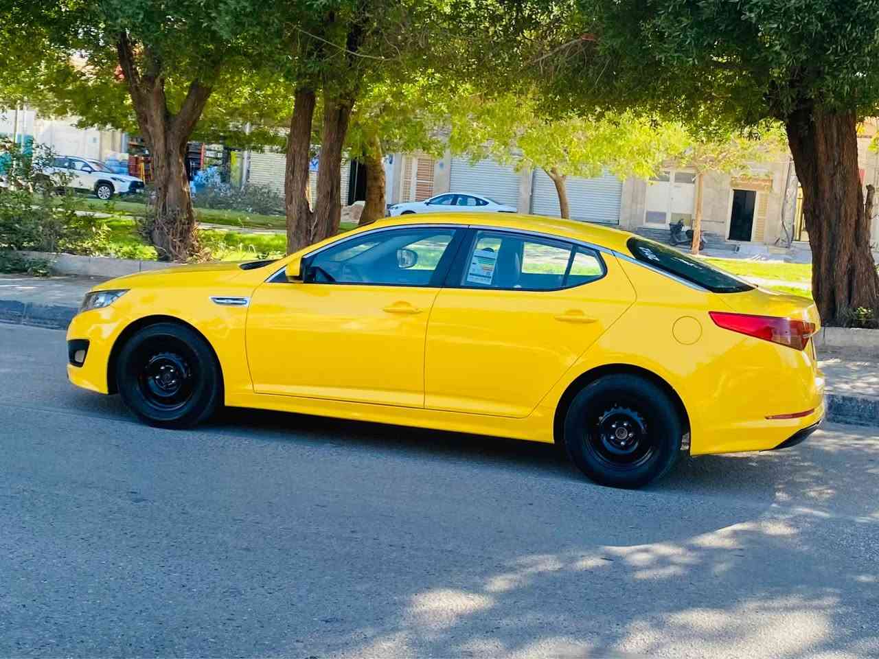 السلام عليكم للبيع كيا اوبتيما مديل 2012 وارد كوري مكفوله كفاله عامه من ضربه وتبديل ولمعجون تغير لون فقط شرط احله من صور موصفات تحكم تبريد قطعتين ثلج مكينه 2000 دوش كير 6 نمر مصفره هيه وغرمات سنويه لغاية 26السياره جديده حيل وجاهزه واي نقص مابيه كير مكينة مكفولات حداديه تخم تاير السعر 105 لاستفسار اكثر لاتصال على الرقم *********** مكان السيارة كربلاء كربلاء, العراق
