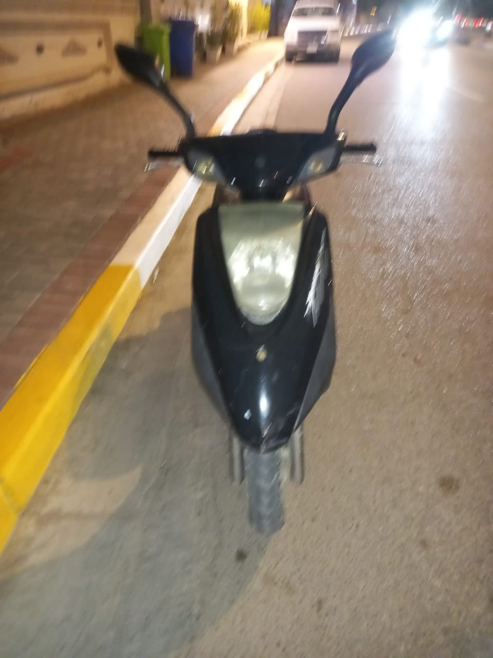 دراجه نظيفة بريز سرعتها ١٤٠ 
لا مفتوحه ولا مچفته 
نقص مال دراجه گچ مال سرعه ميشتغل
بيع أو مراوس 
بغداد مكاني الي يريدها يدخل خاص     425.      ***********
