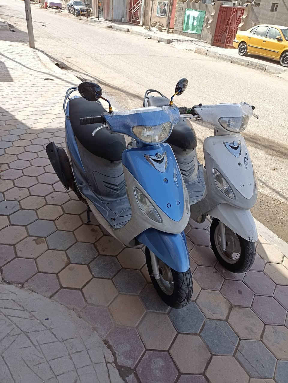 درجات ماكسات منغولي بوشه 50 بلاد نظافه 90% كامل مواصفات كل نقص ما بيهن مكاني ناصريه الشهداء ***********
