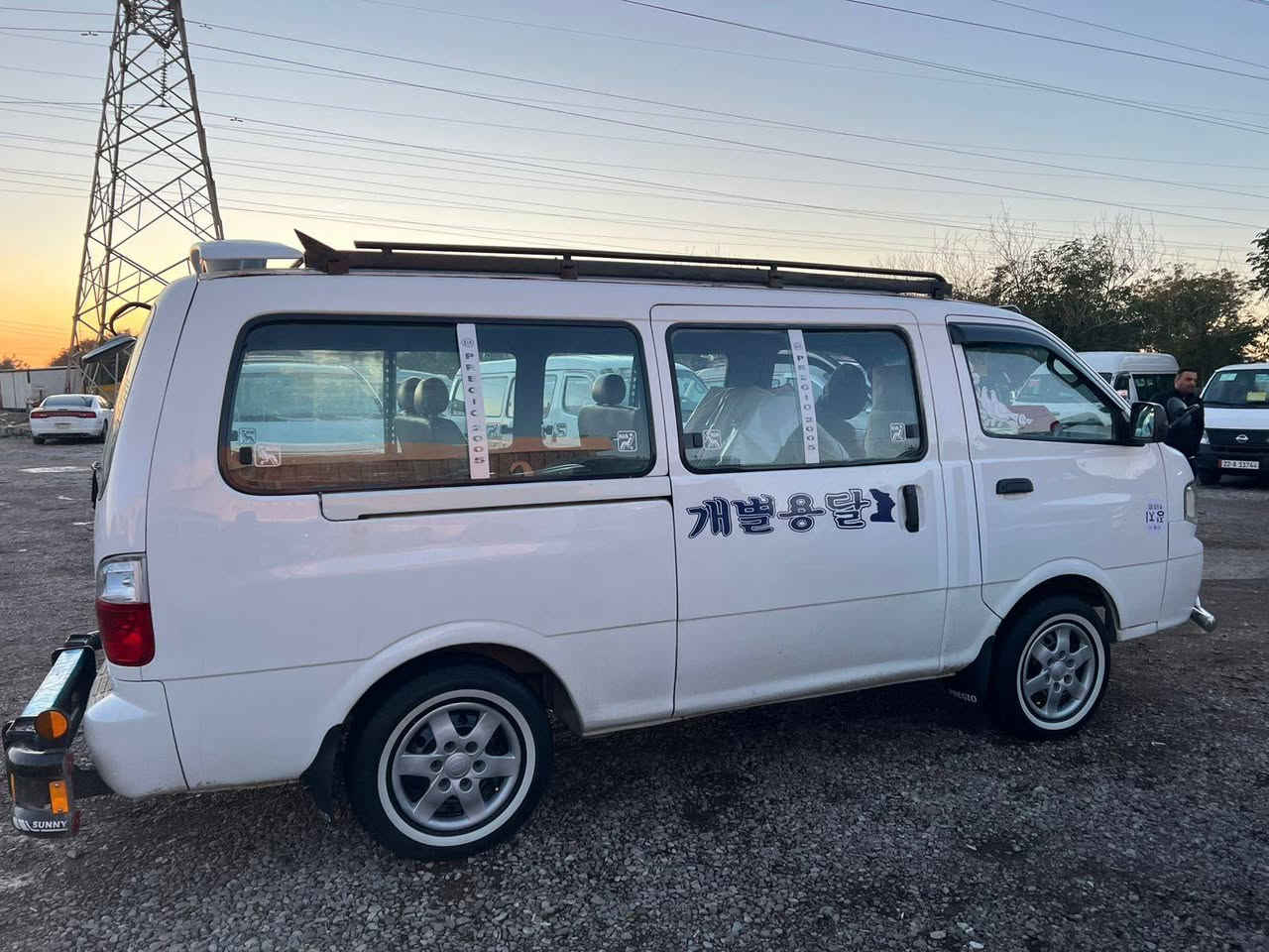 سلام عليكم بريجوو موديل 2006 مكفوله كفاله محرك 3000 محرك كير اكسل جديده شواصيه جديده  خطو بحس مصفره سنويه جديده لحد 2029 هه زو فحص جديده بسمي سعر 145بيه مجال مكان كلار رقم موبايل *********** رقم كورك ***********
