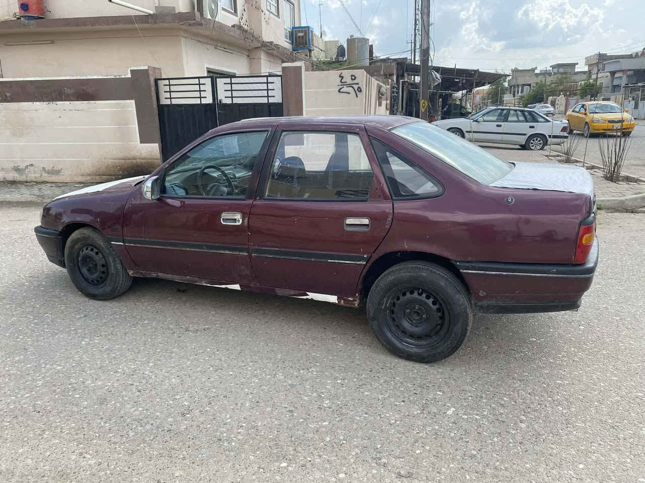 اوبل فكتره موديل 91
رقم ديالي سنويه عضم عاج شرط التحويل والوكاله 
سياره جاهزه بدون اي نواقص محرك كير صدر تاير كله بالشرط 
سياره بدون ضربه بدون صبغ فقط هلالت معمره 
حجم 18
السعر 28 
ملاحضه/مراوس فقط 
العنوان كركوك
***********
