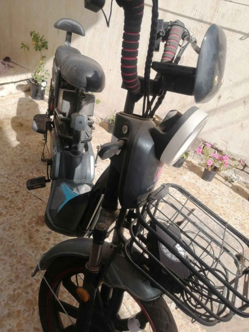 دراجه شحن للبيع
نقص بطاريات كلشي مابيه نضيفه سعره 225 وبيه مجال قليل مكان نجف


**إذا كنت صاحب هذا الإعلان وتريد حذفه لأي سبب، رجاءا أرسل رسالة إلى الدعم الفني**